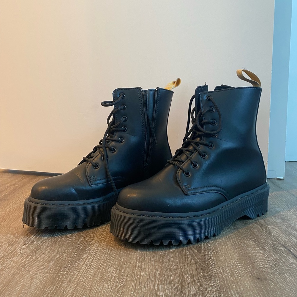 Dr Martens Jadon Mono ll - Size 11
